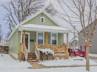 706 10th Ave, Green Bay, WI 54304