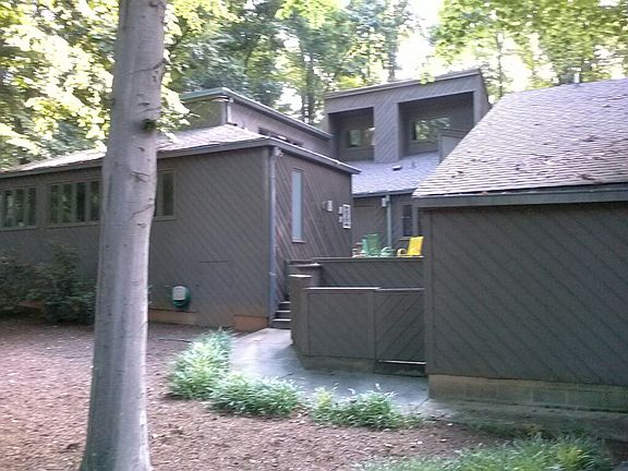 West Side Deck & Garage
