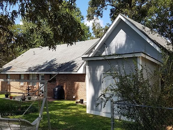 4th image of 25 Sunny Meadows Dr