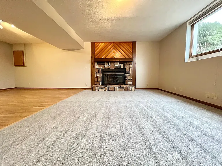 5819 N 127th Avenue Cir — Photo 33
