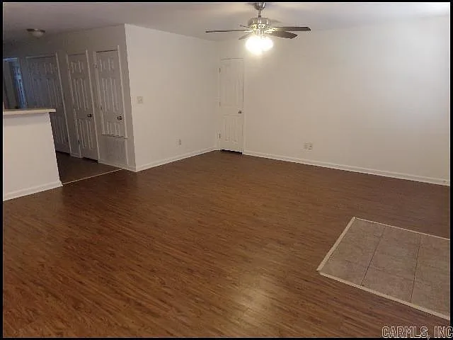 10800 Frenchmen Loop #B — Photo 4