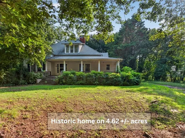 155 Nubbin Ridge Cir, Westminster, SC 29693