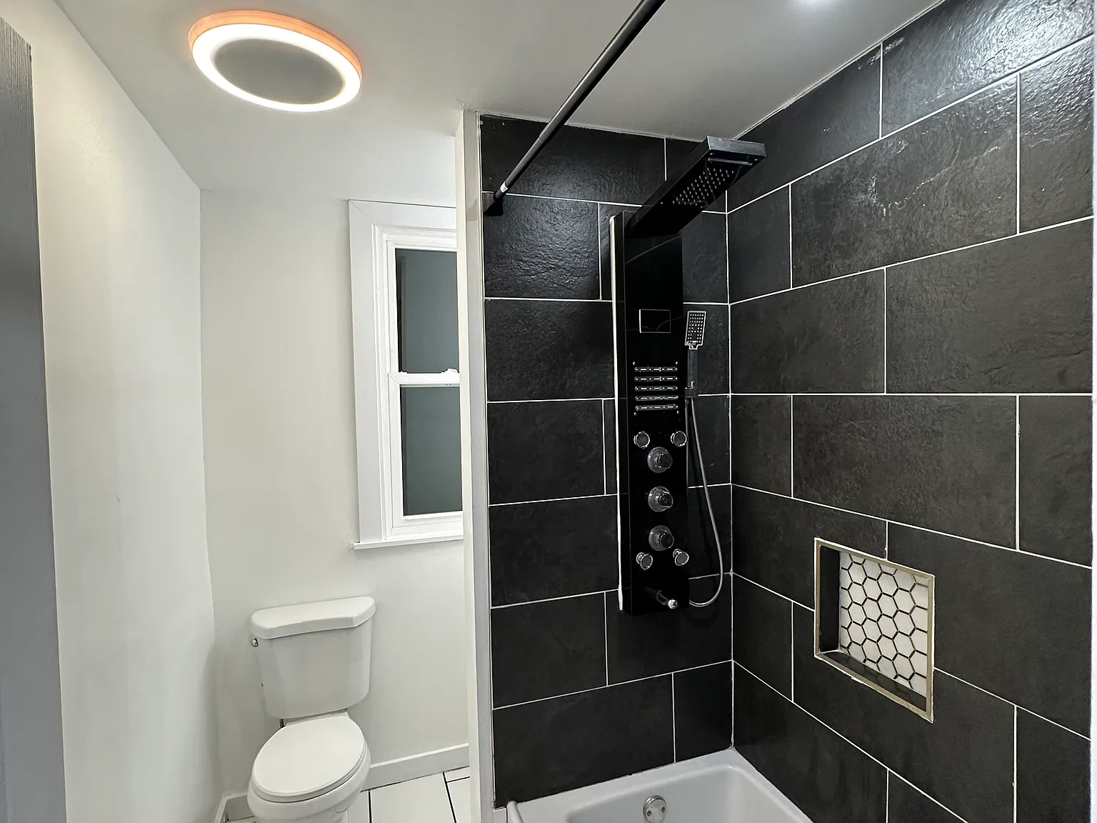 157 Myrtle Ave — Photo 3