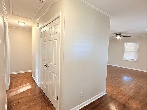 5th image of 425 N Platte Rd