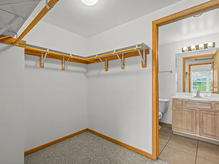 4301 W Howard Ave — Photo 19