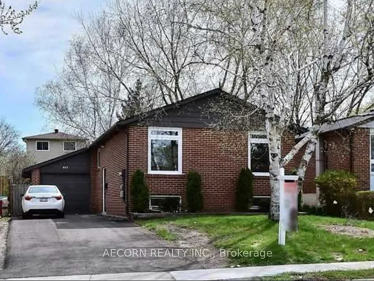 411 Sandford St #LOWER — Photo 1