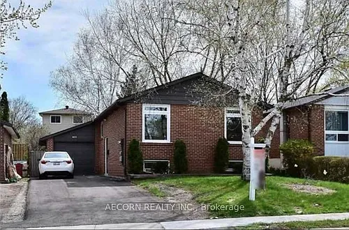 411 Sandford St #LOWER Photo 1