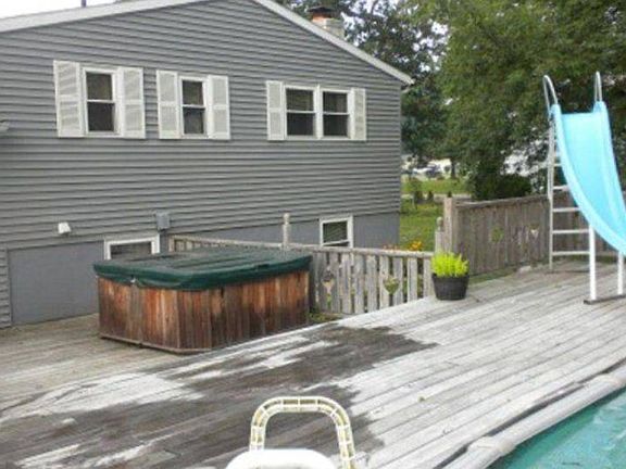 3rd image of 3109 Oak Dr