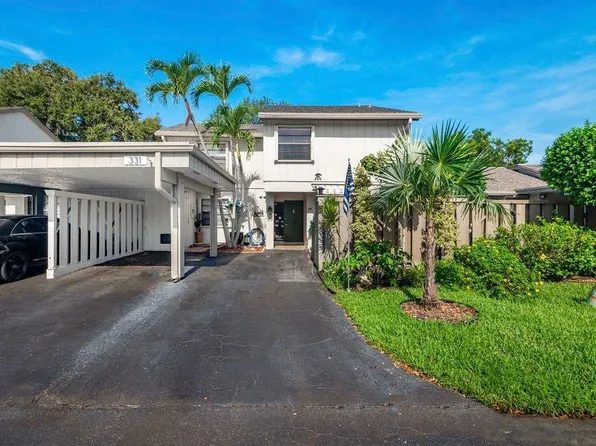 331 DEERCREEK WILDWOOD CI S Deercreek Wildwood Ci Wildwood Circle #331, Deerfield Beach, FL 33442