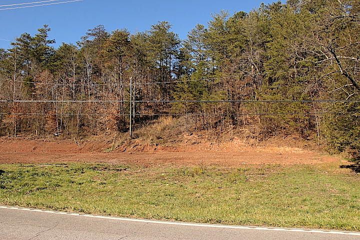 1st image of 6654 Highway 360