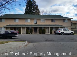1111 S 18th Ave APT 2, Yakima, WA 98902