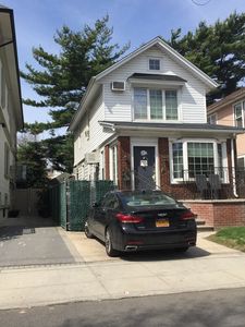 1176 E 28th St, Brooklyn, NY, 11210