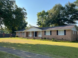 1704 Veterans Blvd, Dublin, GA 31021