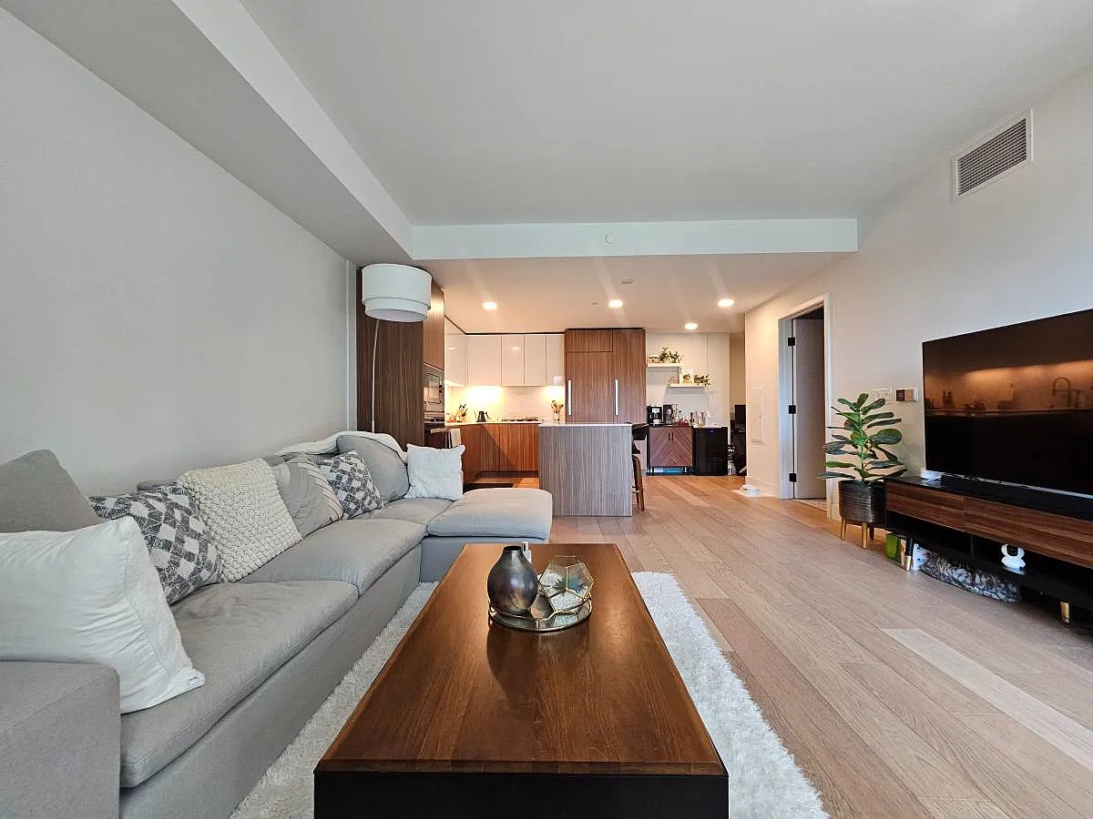 1 bed, 872 sqft, $4,800 — Photo 3