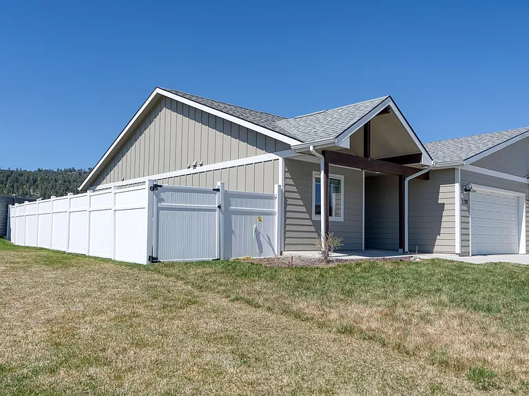 2332 Kismet Ct — Photo 22
