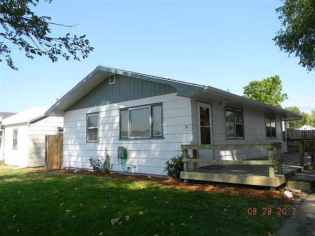 1st image of 311 Reid Avenue