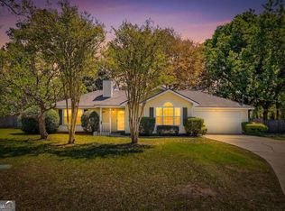 136 Timber Ridge Dr, Brunswick, GA 31525