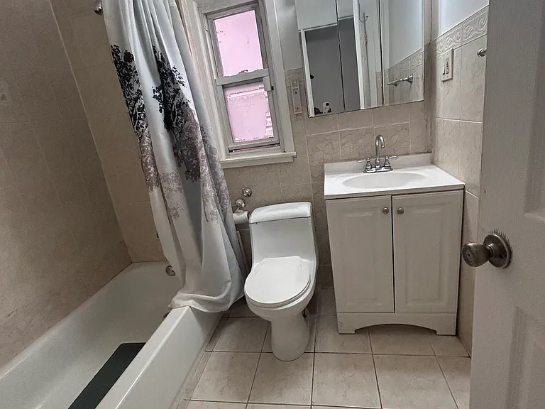 636 E 230th St #1 — Photo 10