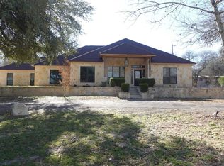 22615 Mathis Rd, San Antonio, TX 78264