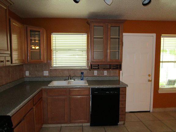 3rd image of 19715 Vista Lake Ct