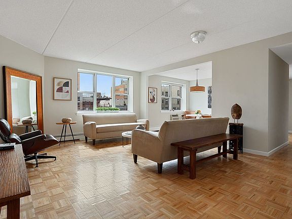 3rd image of 106 W 117th St APT 5A