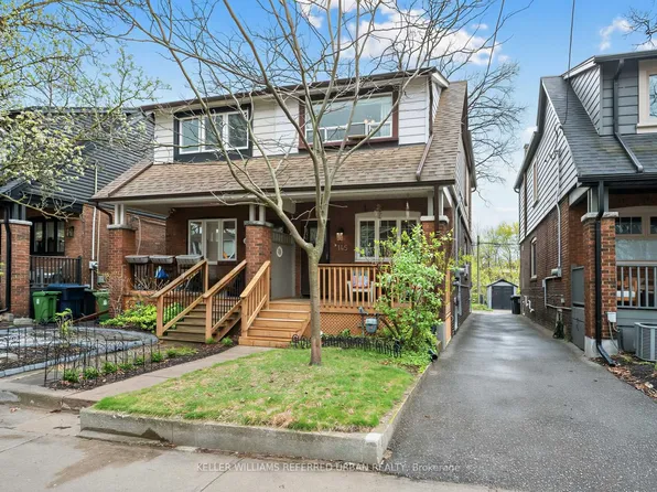 145 Oakcrest Ave, Toronto, ON M4C 1B8