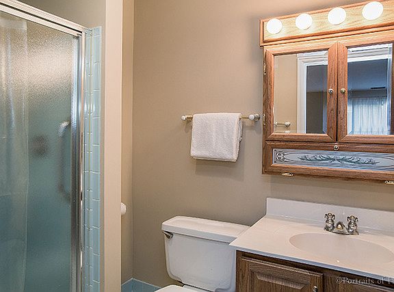 5th image of 1048 Harbour Ct APT 1A