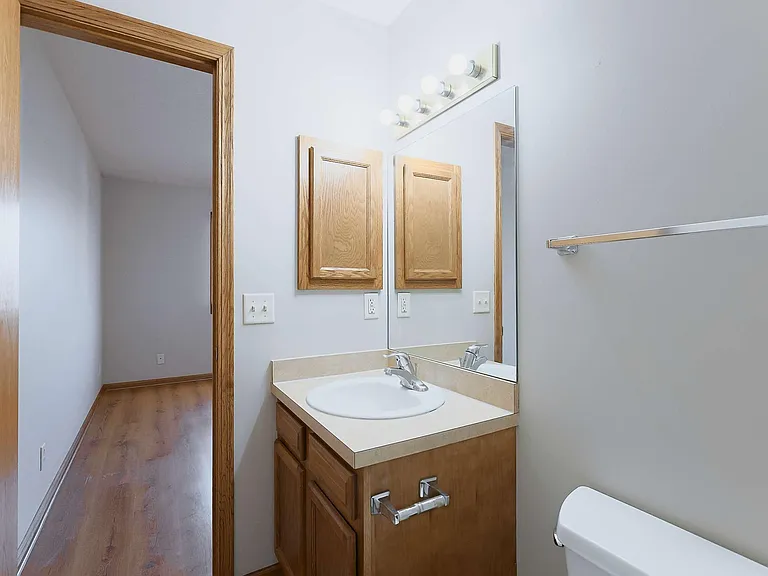 8604 Delphinium Ln — Photo 22