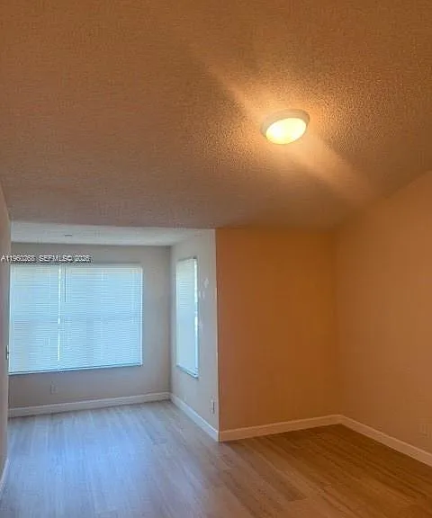 565 Vista Isles Dr #2024 — Photo 7