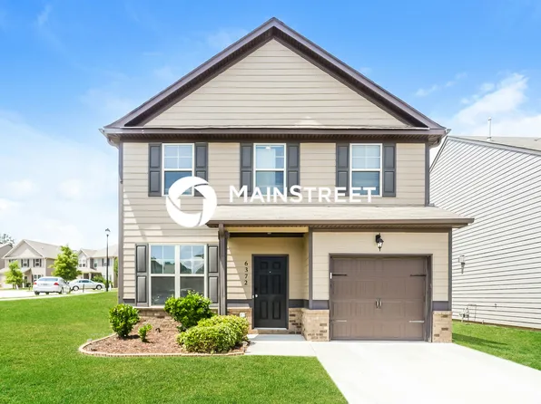 6372 Woodwell Dr, Union City, GA 30291