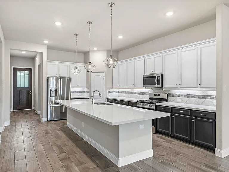 11926 Symphony Park Ct — Photo 5