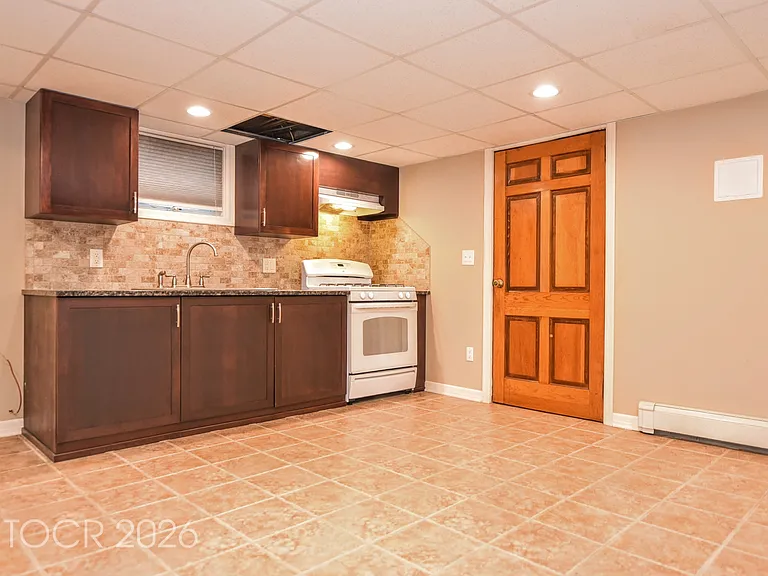 24 Maple Ave #1 — Photo 30