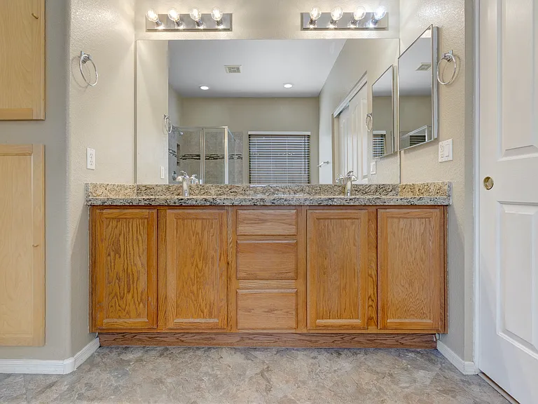 6602 W Honeysuckle Dr — Photo 20