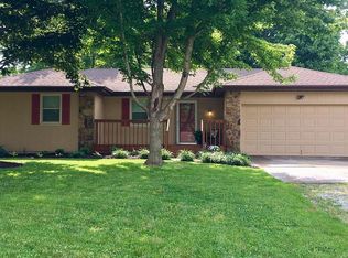 5757 S Lilac Ln, Battlefield, MO 65619