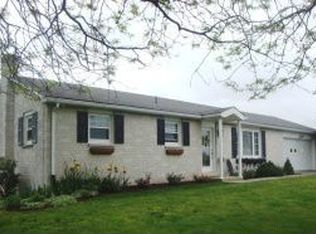 50 Crooked Rd, Annville, PA 17003