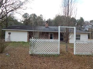 48 Temple Rd SE, Meadville, MS 39653