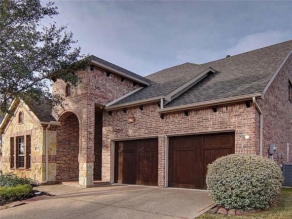 2nd image of 6809 River Park Cir
