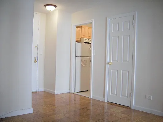 Rented by City Connections Realty | media 17