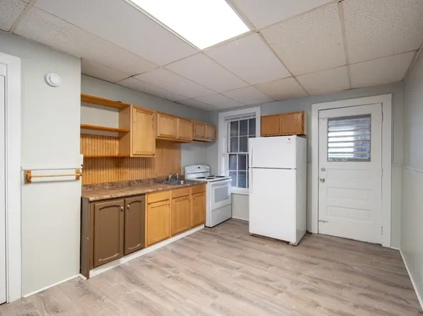 500 2nd St APT 2, Troy, NY 12180
