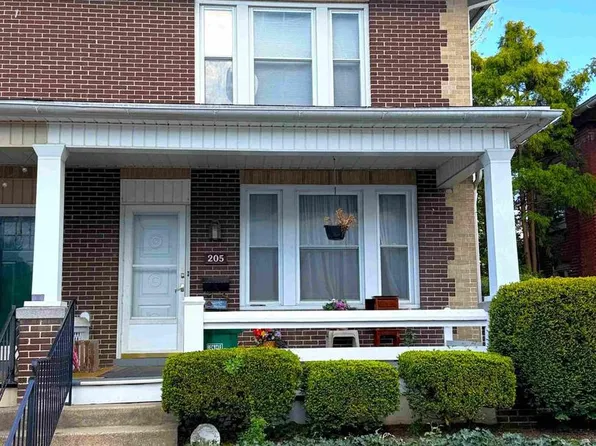 205 Park Ave, Ephrata, PA 17522