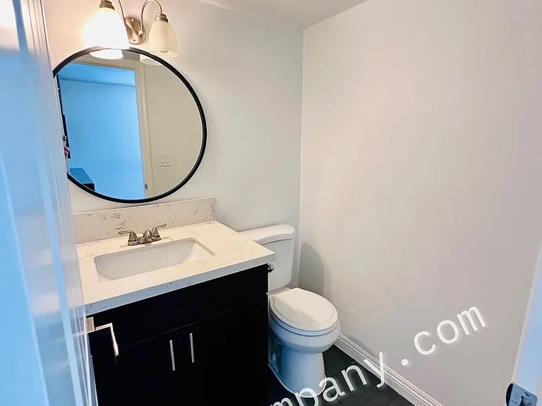 1564 Cavern Point Ct — Photo 30
