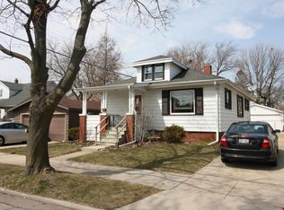 912 Wolff St, Racine, WI 53402