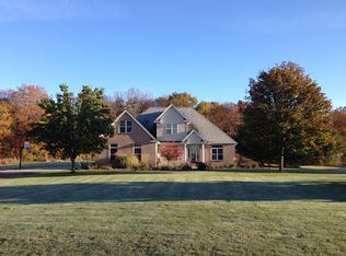 N5289 Kyle Ct, Plymouth, WI 53073