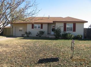 15 NW 29th St, Lawton, OK 73505