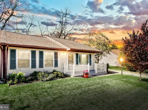 307 Wampler Ct, Westminster, MD 21158