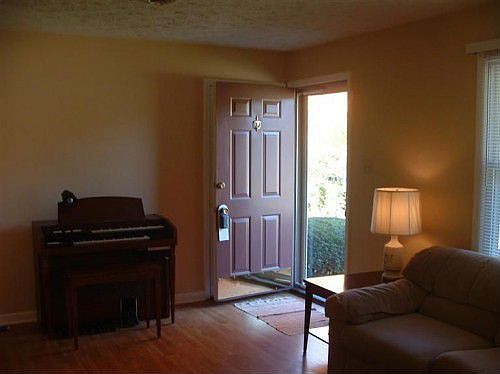 2nd image of 3108 Dale Hollow Dr