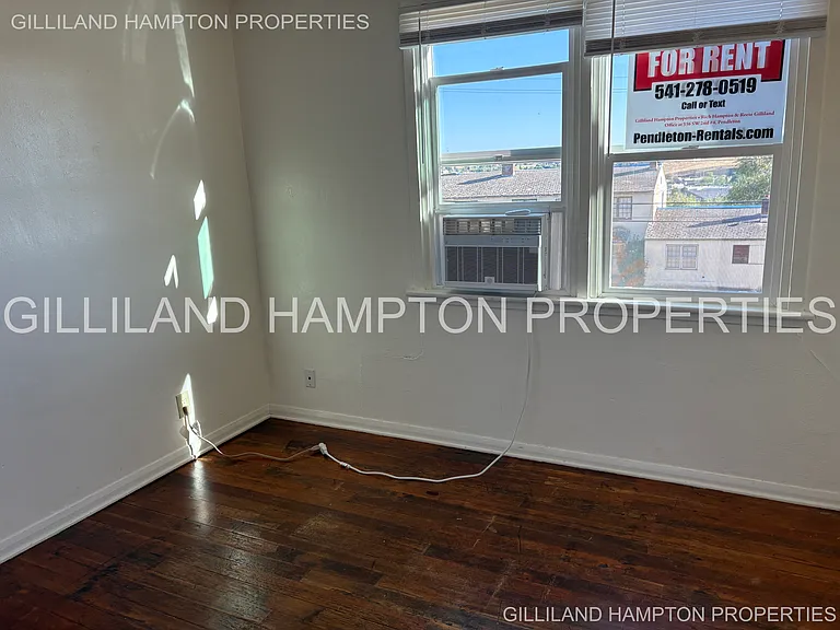 318 NW 15th St #318 — Photo 31