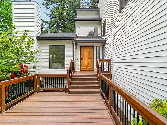 2nd image of 4815 SW Stonebrook Ct