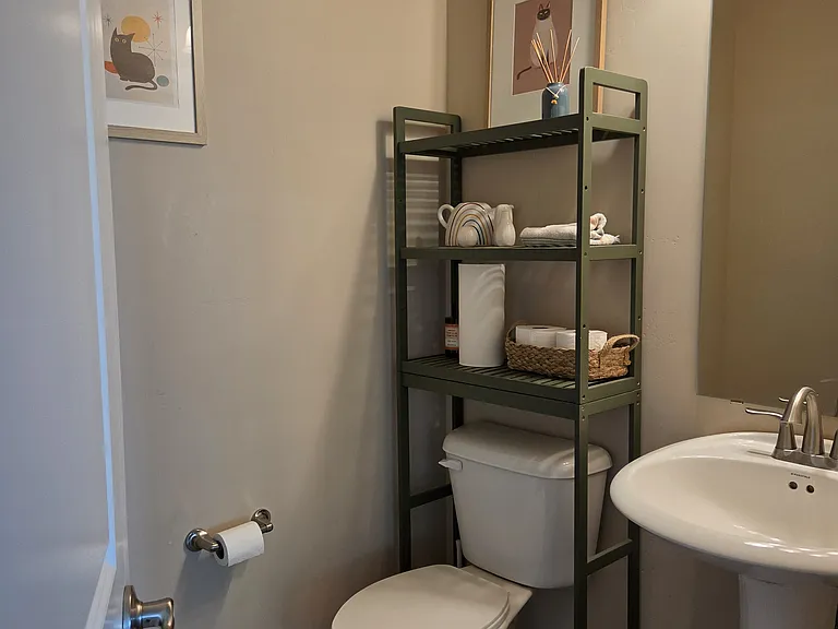 upstairs half bath