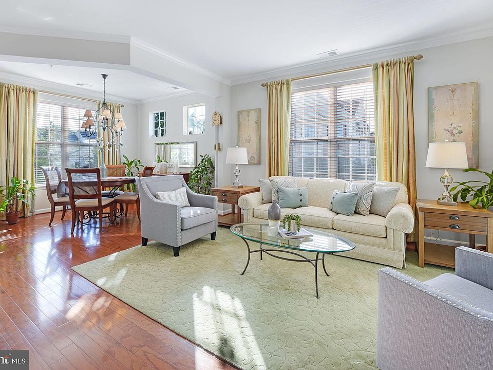 1st image of 6500 Tayack Pl Unit 201